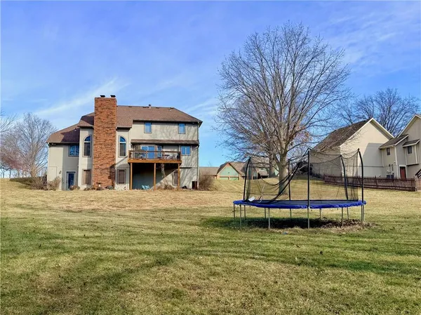 $409,900 | 4410 Hunter Drive, St. Joseph, MO 64506