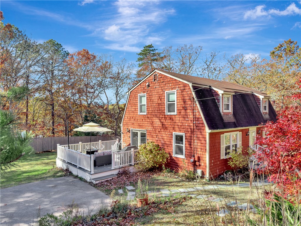 89 Narrow Lane Charlestown, RI 02813 - Photo 14 of 49