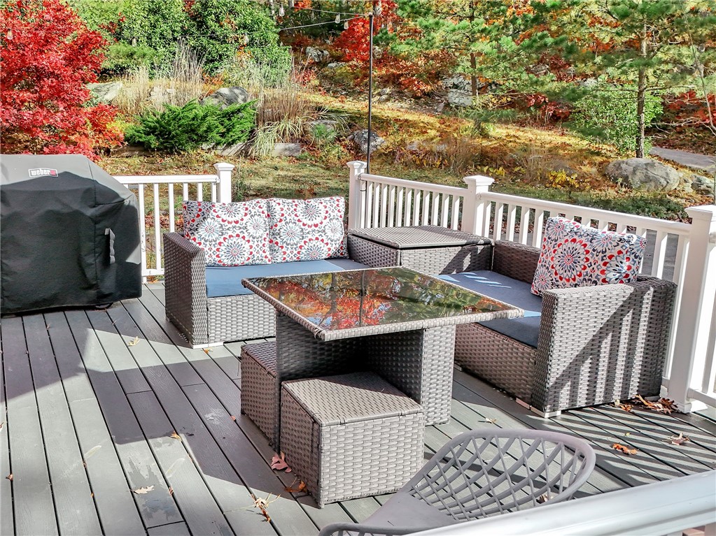 89 Narrow Lane Charlestown, RI 02813 - Photo 17 of 49