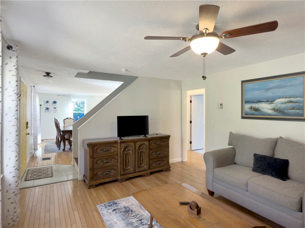 89 Narrow Lane Charlestown, RI 02813 - Photo 20 of 49