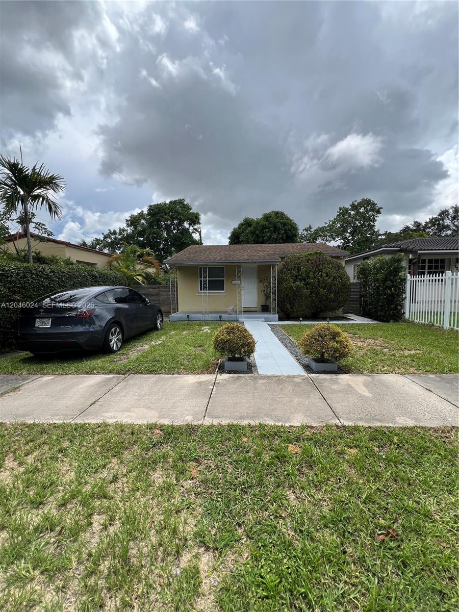 4775 Southwest 6th Street Miami, FL 33134 - Photo 15 of 16