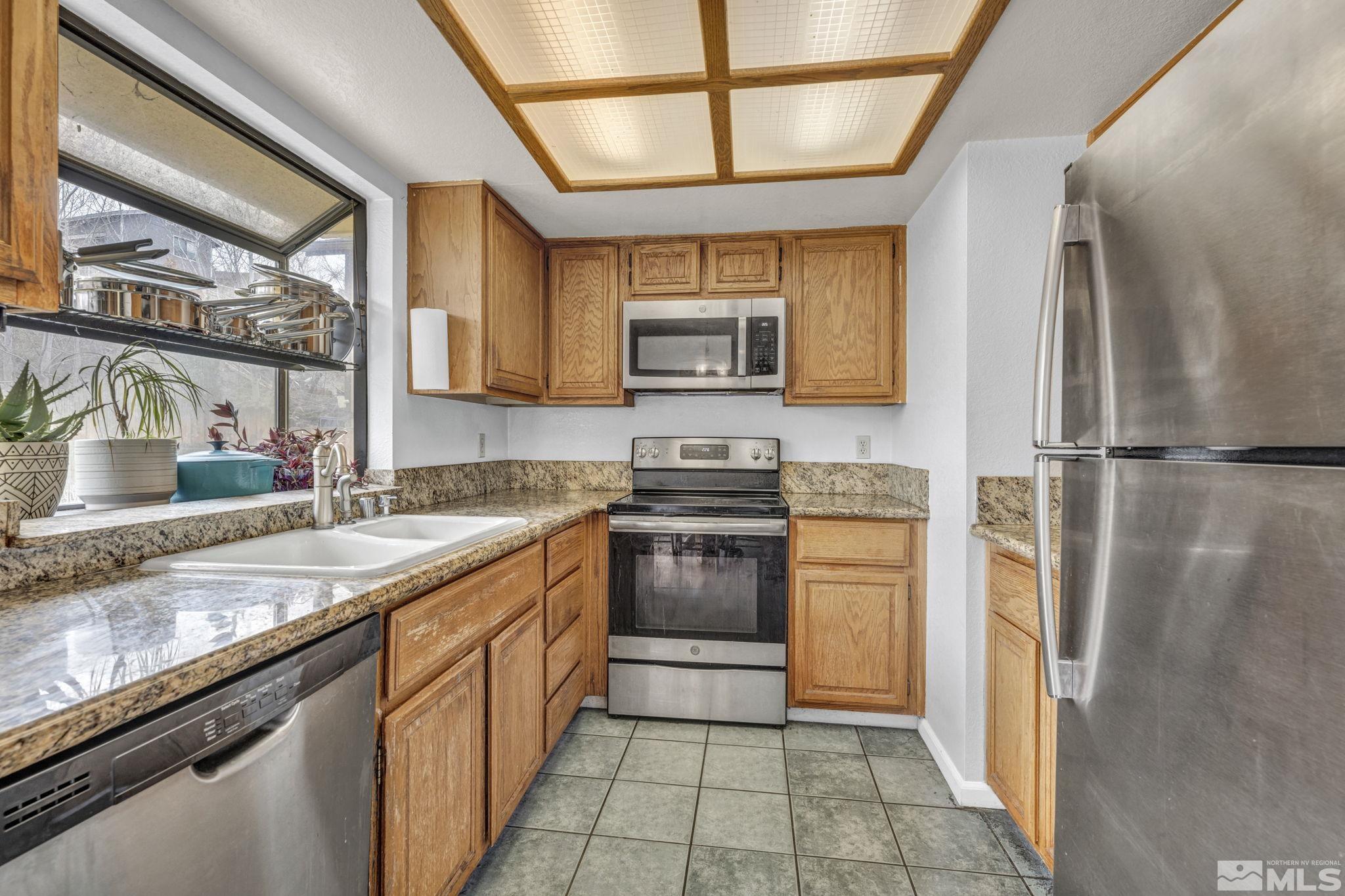 3464 Ridgecrest Drive Reno, NV 89512 - Photo 15 of 34 Photo 15