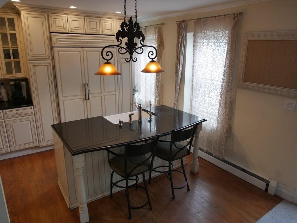 32 Warwick Street Boston, MA 02120 - Photo 4 of 14