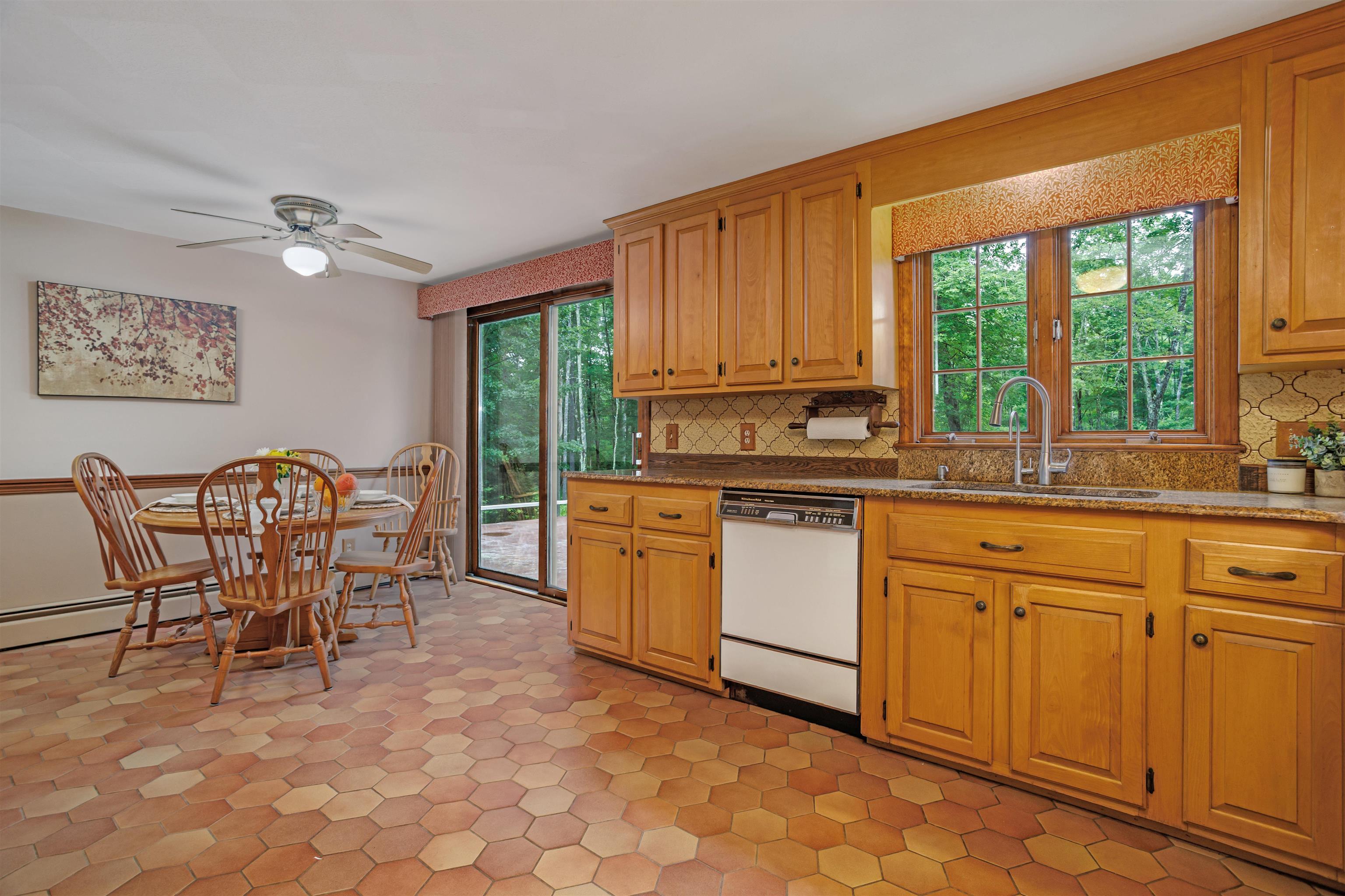 75 Meadow Drive Hollis, NH 03049 - Photo 13 of 44