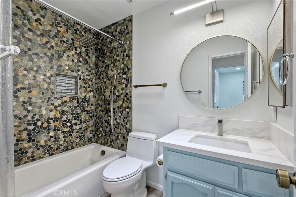 530 Anchor Way Carlsbad, CA 92008 - Photo 19 of 36