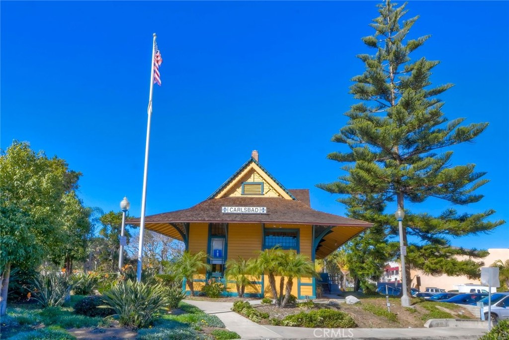 530 Anchor Way Carlsbad, CA 92008 - Photo 32 of 36