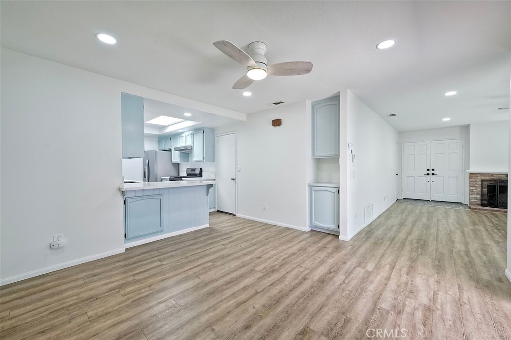 530 Anchor Way Carlsbad, CA 92008 - Photo 10 of 36