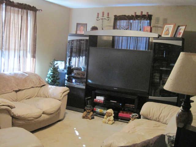 3105 Big Springs Road Lebanon, TN 37090 - Photo 8 of 14 a living room with furniture and wooden floor
