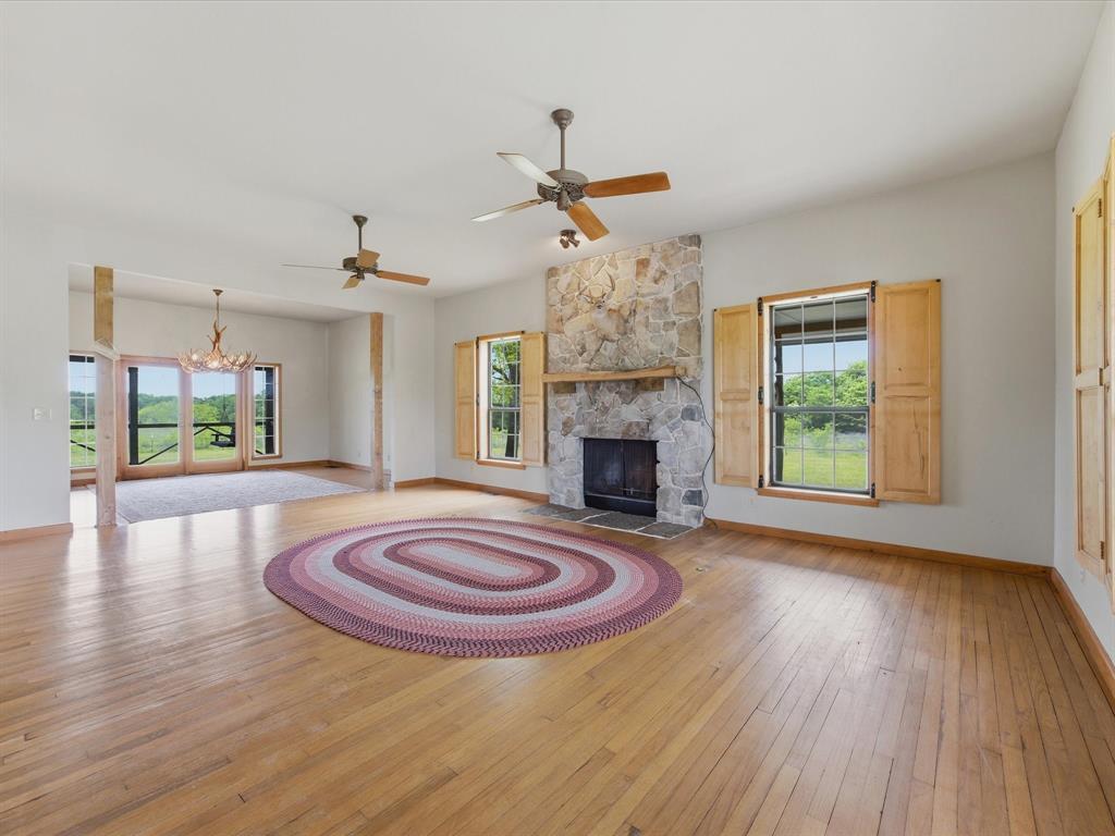 750 Lyons Road Ennis, TX 75119 - Photo 28 of 40