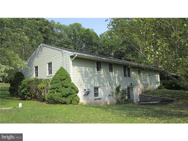 7 Morwood Road Telford, PA 18969 - Photo 15 of 16 Exterior Back