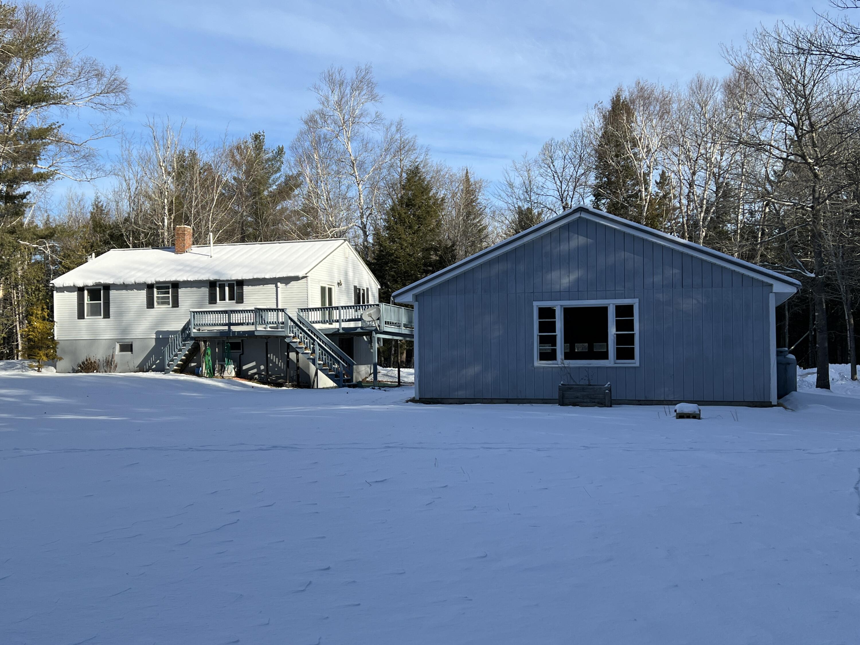400 Poplar Street Millinocket, ME 04462 - Photo 6 of 27 IMG_3885