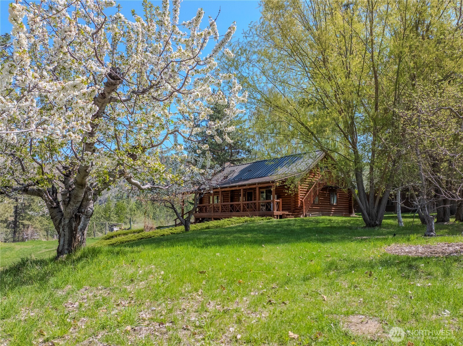 251 Burma Road Methow, WA 98834 - Photo 14 of 17