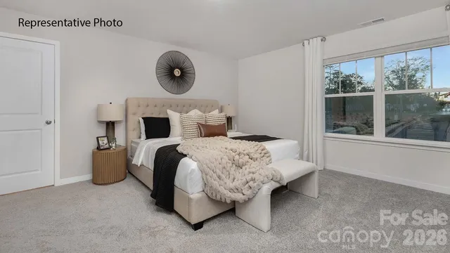 $295,000 | 1374 37th Ave Lane Northeast, Hickory, NC 28601