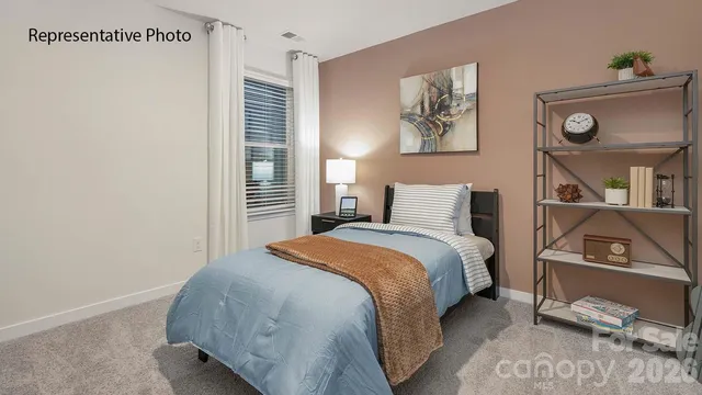 $295,000 | 1374 37th Ave Lane Northeast, Hickory, NC 28601