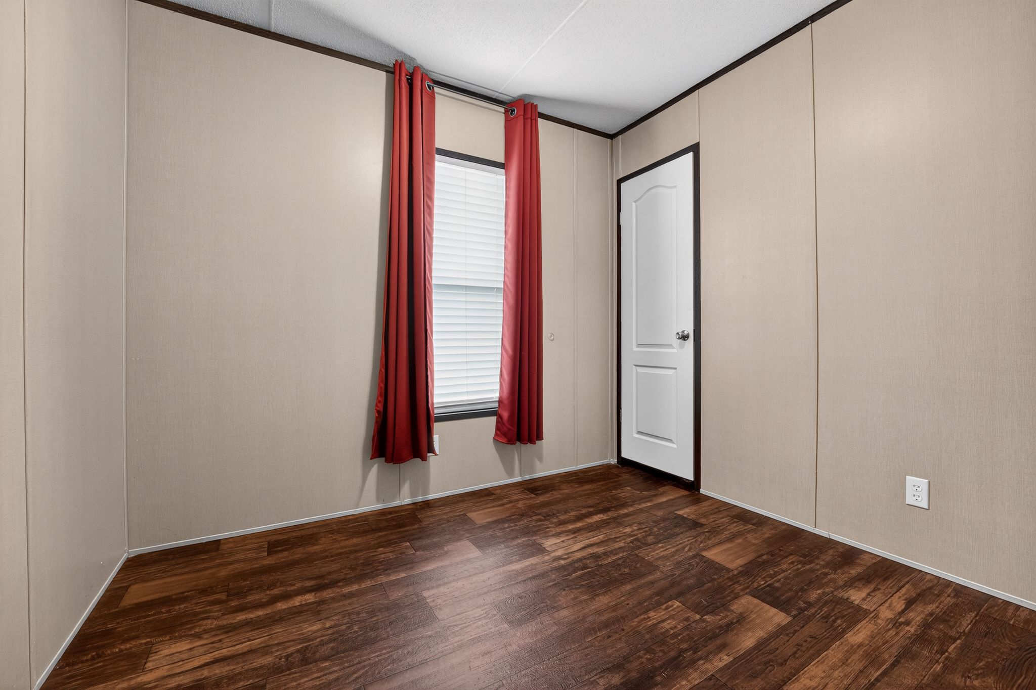 16 4th Street Maxwell, TX 78656 - Photo 18 of 35 a view of a room with wooden floor and window