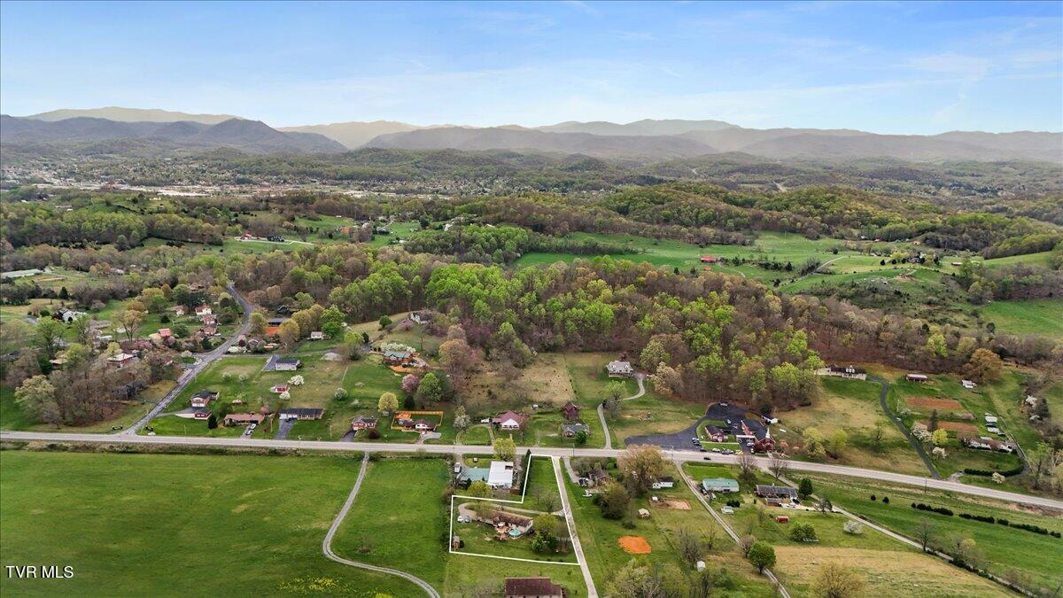790 Watauga Road Watauga, TN 37694 - Photo 15 of 60 04-DJI_20230730132843_0570_D