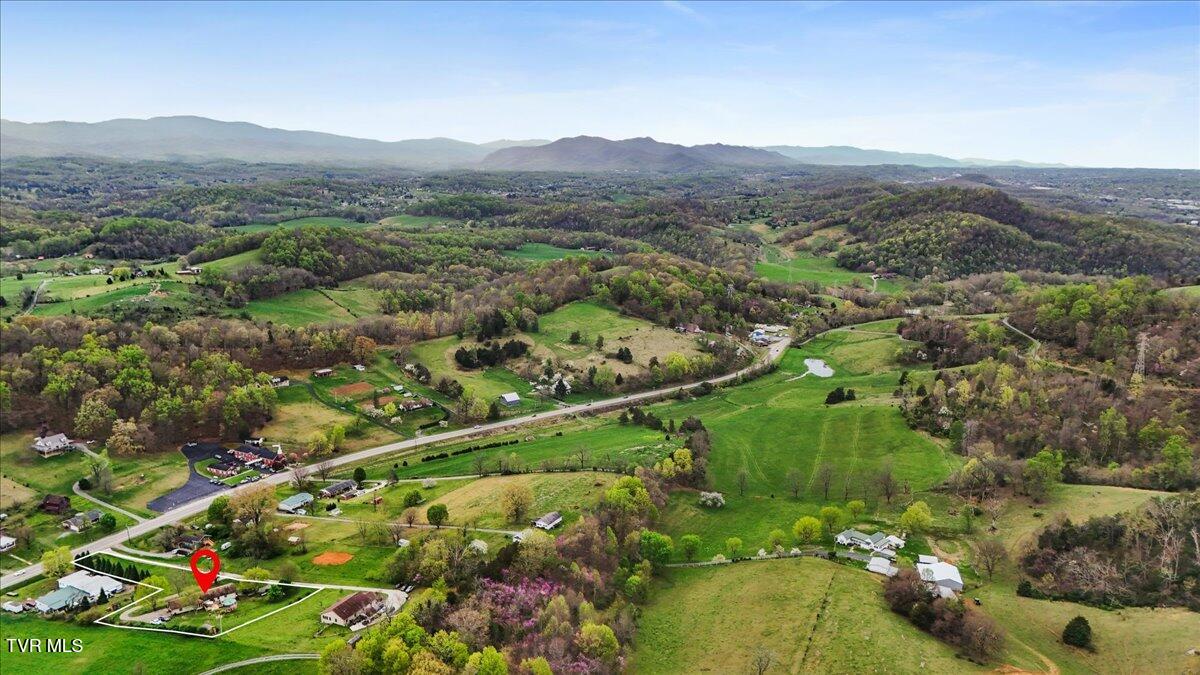 790 Watauga Road Watauga, TN 37694 - Photo 17 of 60 52-DJI_20230730132916_0576_D
