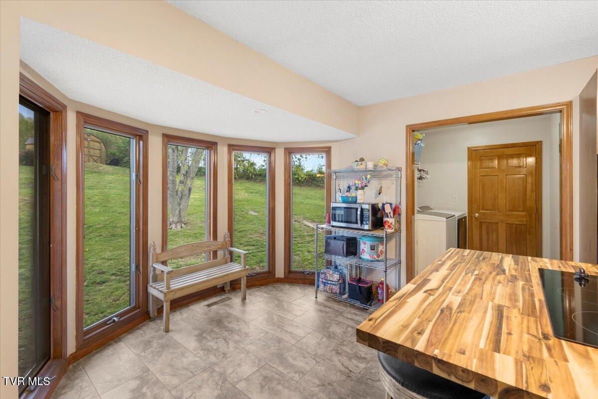 790 Watauga Road Watauga, TN 37694 - Photo 28 of 60 12-128A9058