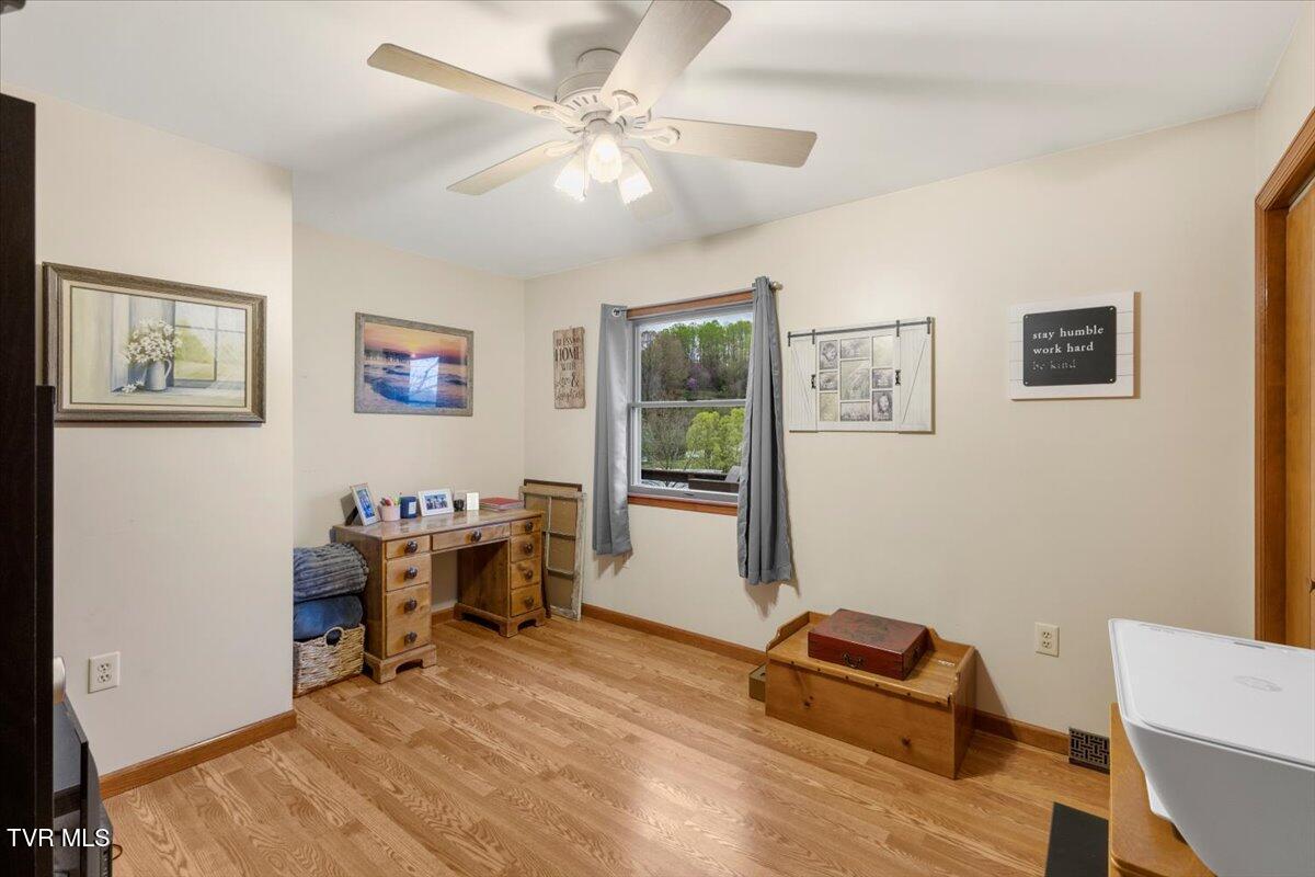 790 Watauga Road Watauga, TN 37694 - Photo 42 of 60 35-128A9122