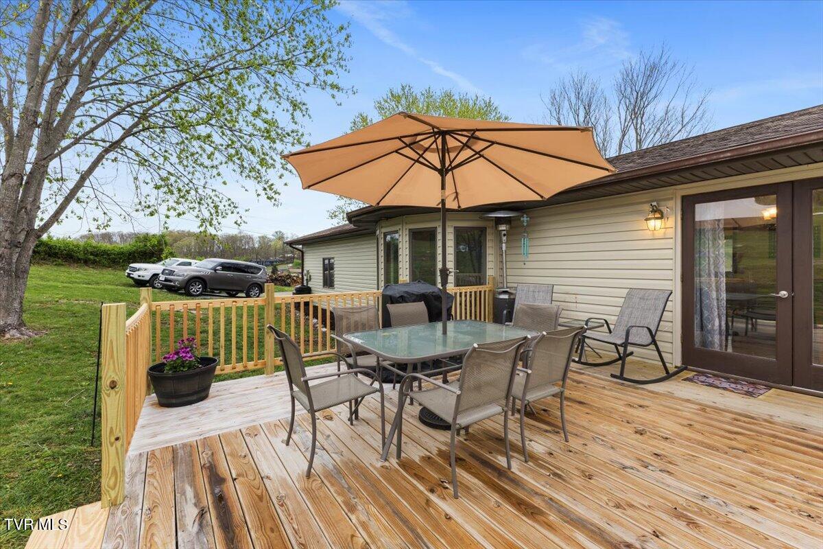 790 Watauga Road Watauga, TN 37694 - Photo 9 of 60 15-128A8990