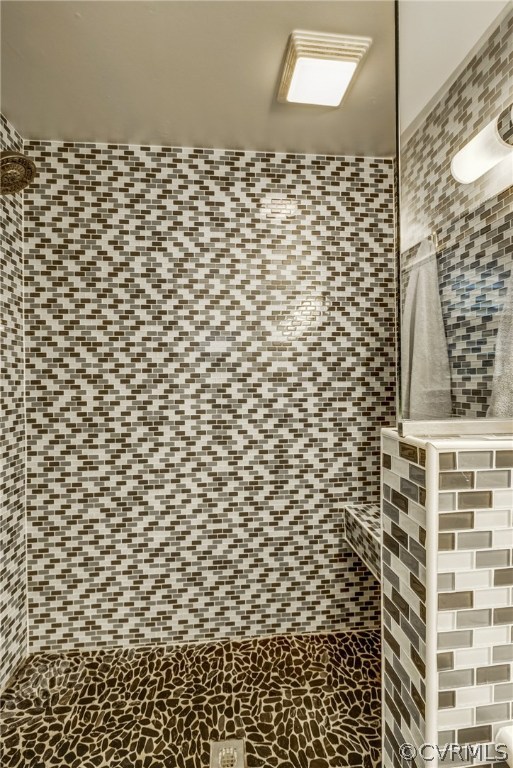 3901 Cheyenne Road Richmond, VA 23235 - Photo 30 of 49 a bathroom with a shower