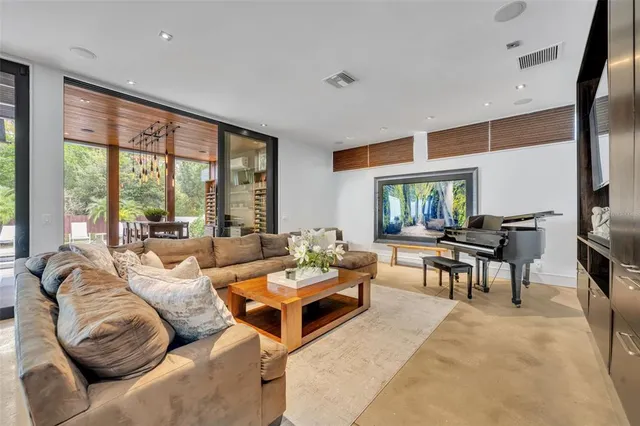 $3,200,000 | 1411 Nottingham Street, Orlando, FL 32803