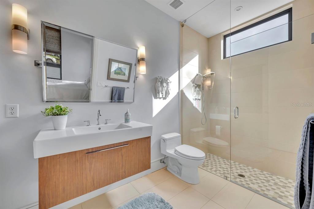 1411 Nottingham Street Orlando, FL 32803 - Photo 21 of 59