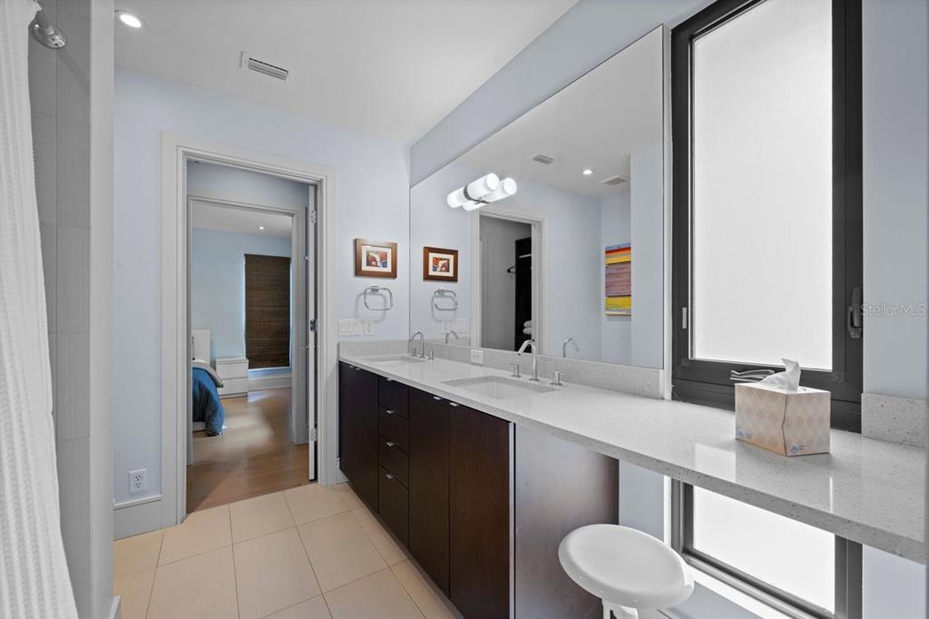 1411 Nottingham Street Orlando, FL 32803 - Photo 32 of 47