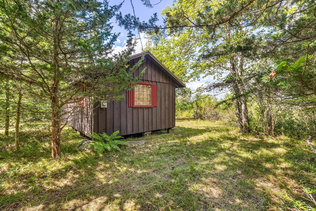 57 Dexter Road Marion, MA 02738 - Photo 9 of 16 Gallery Image 9