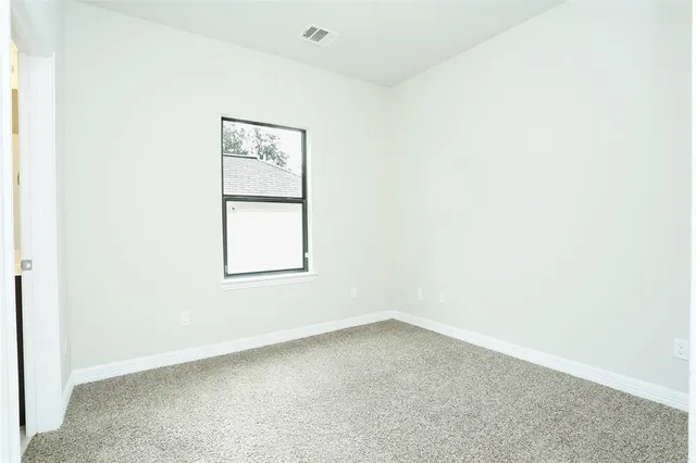 $1,499 | 990 Grenshaw Street, Unit B, Houston, TX 77088