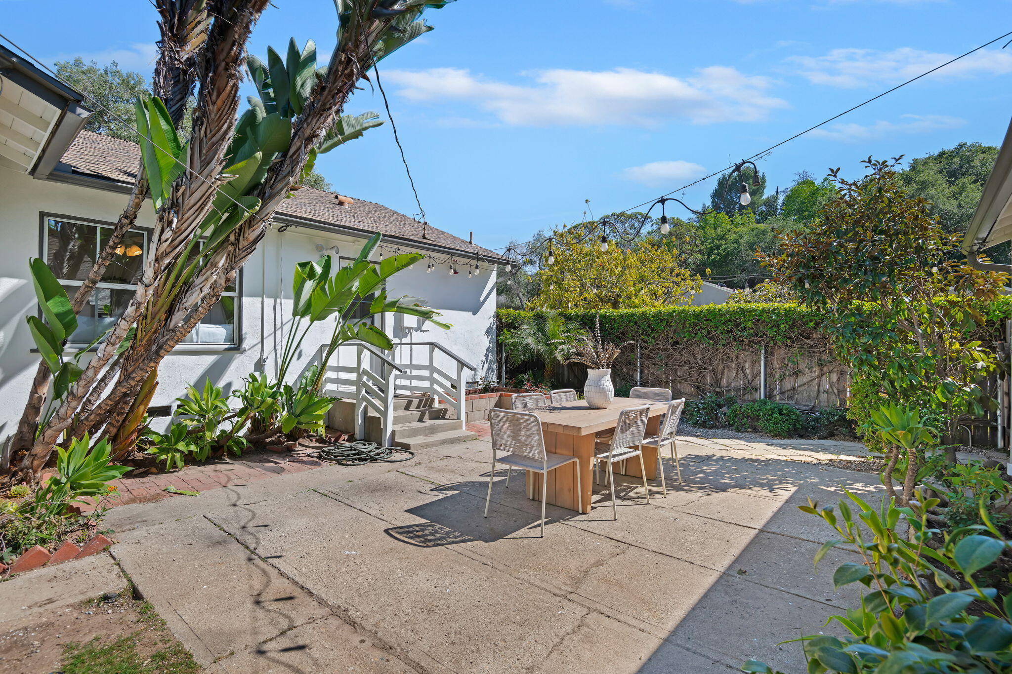 116 South Ontare Road Santa Barbara, CA 93105 - Photo 25 of 26 Rear patio