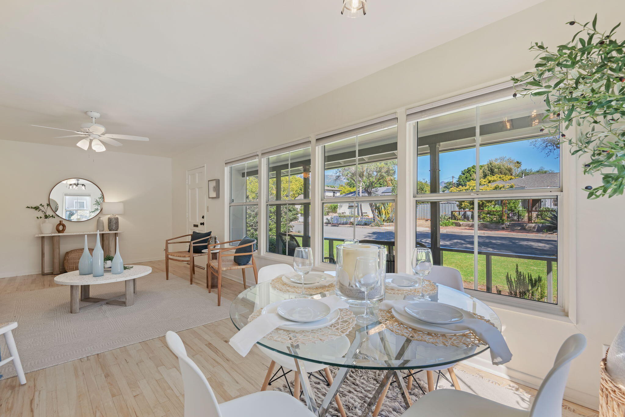 116 South Ontare Road Santa Barbara, CA 93105 - Photo 5 of 26 Dining area to living room