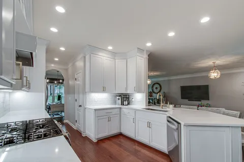 $798,000 | 7029 Meadow Ridge Circle, Nashville, TN 37221