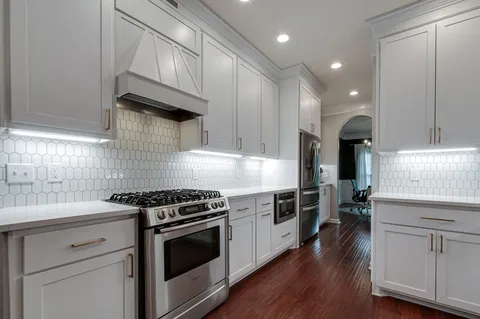 $798,000 | 7029 Meadow Ridge Circle, Nashville, TN 37221