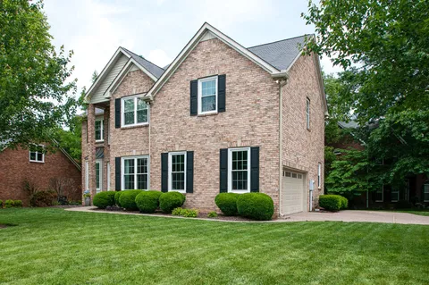 $798,000 | 7029 Meadow Ridge Circle, Nashville, TN 37221
