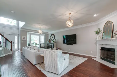 $798,000 | 7029 Meadow Ridge Circle, Nashville, TN 37221