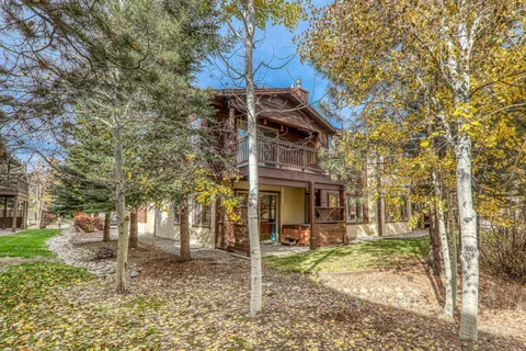 $679,000 | 10841 Cinnabar Way, Unit 3, Truckee, CA 96161