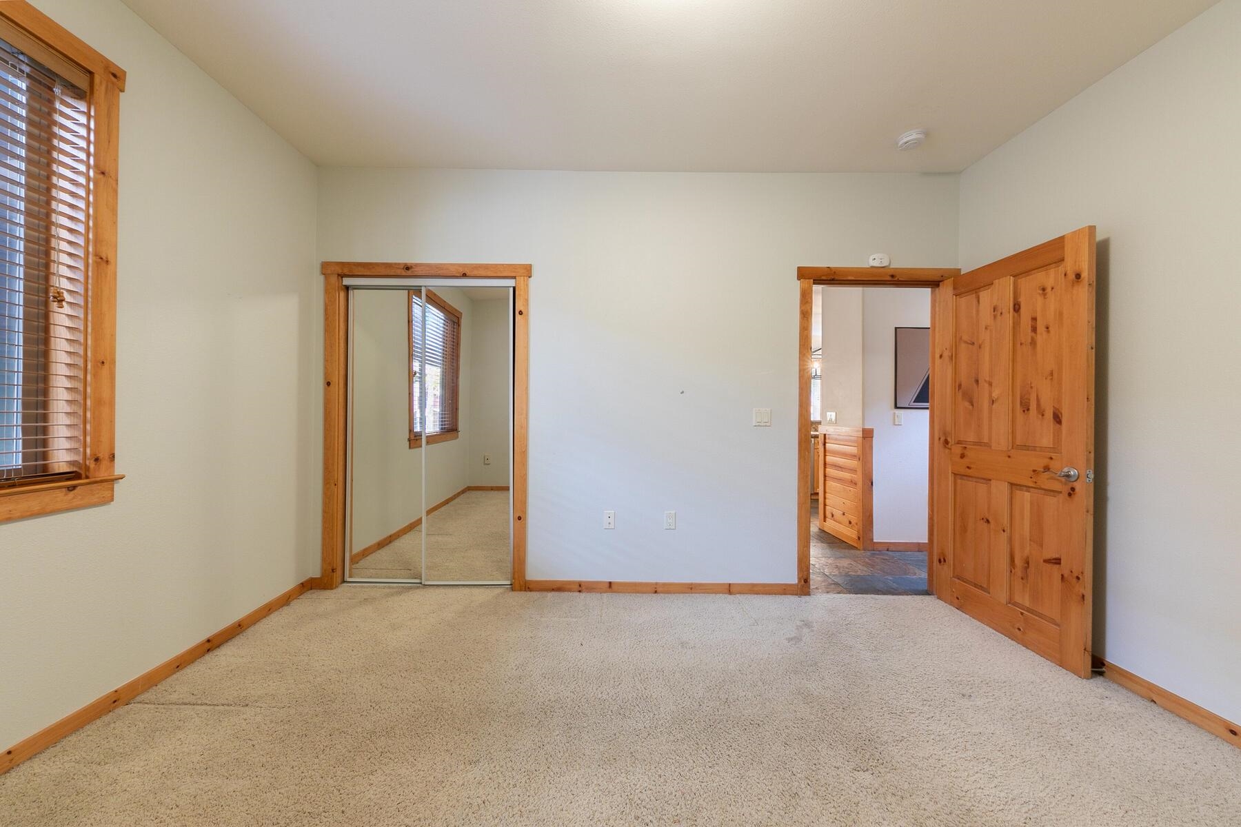 10841 Cinnabar Way, Unit 3 Truckee, CA 96161 - Photo 5 of 28