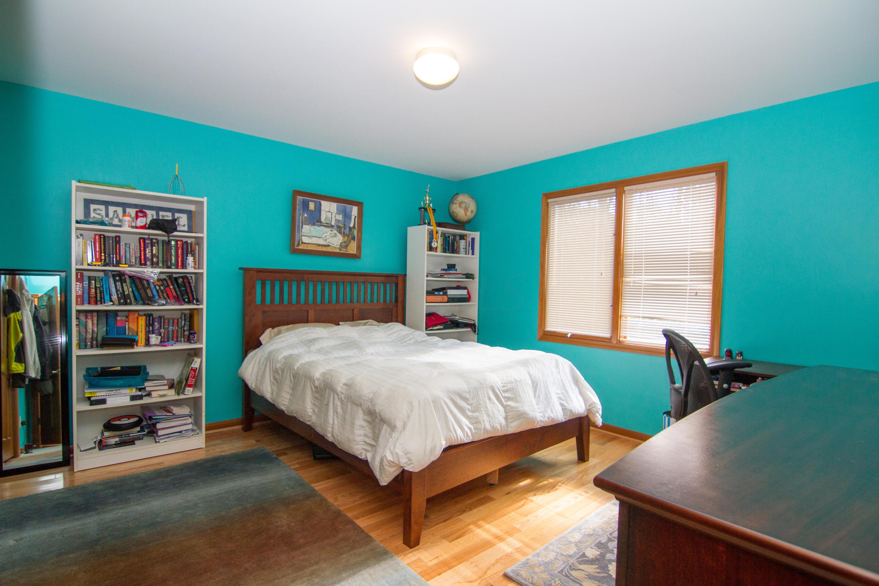 2697 Wickliffe Road Columbus, OH 43221 - Photo 20 of 28