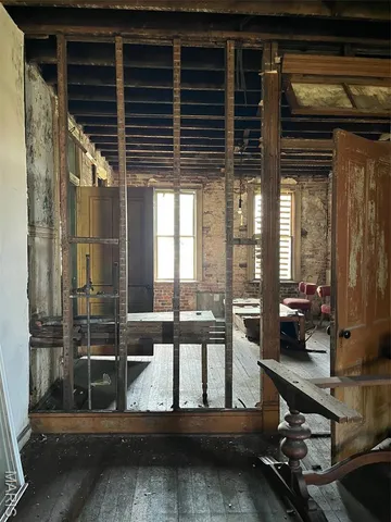 $115,000 | 2618-2614 Geyer Avenue, St. Louis, MO 63104