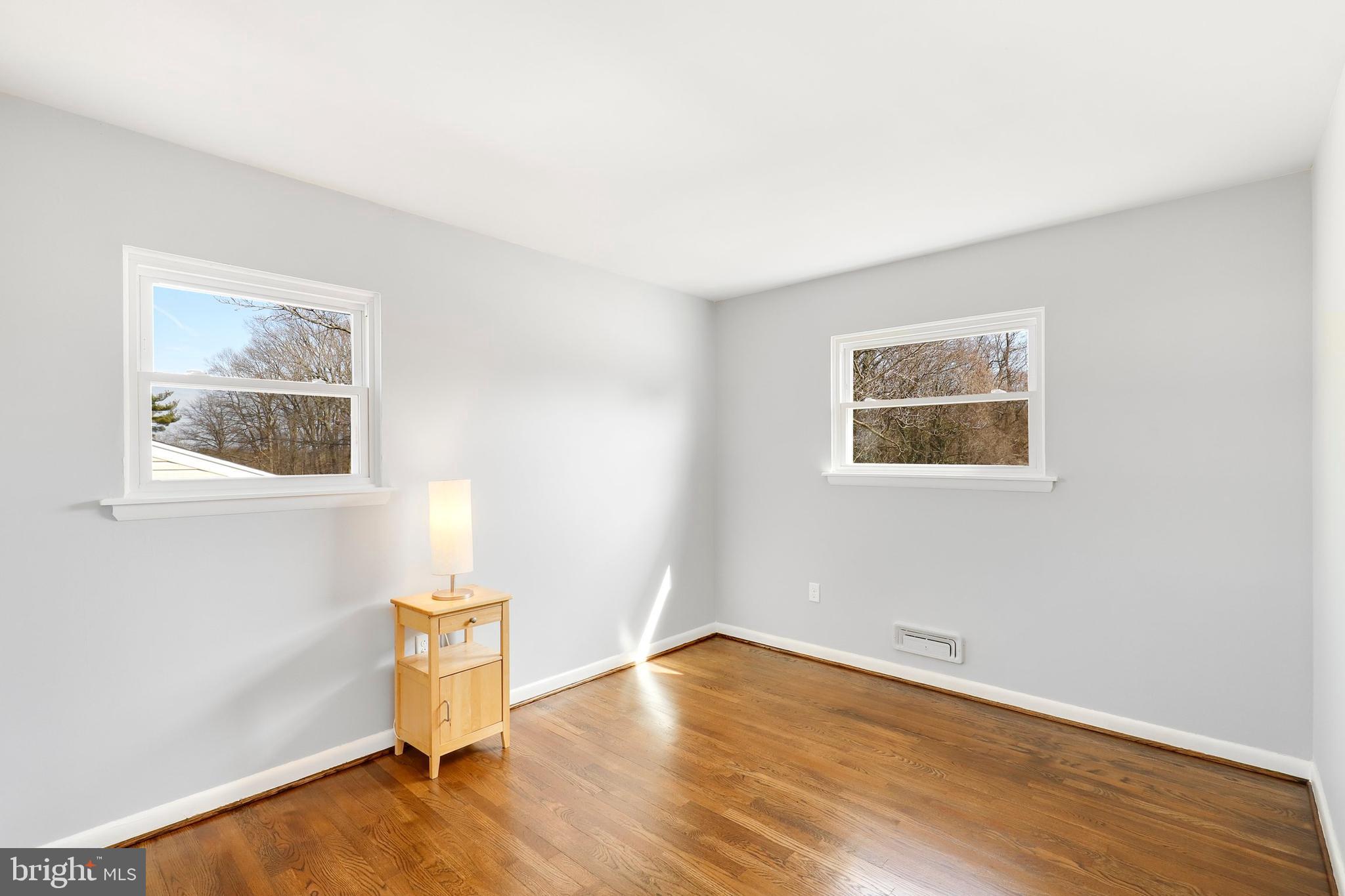 6104 Chesworth Road Baltimore, MD 21228 - Photo 21 of 42