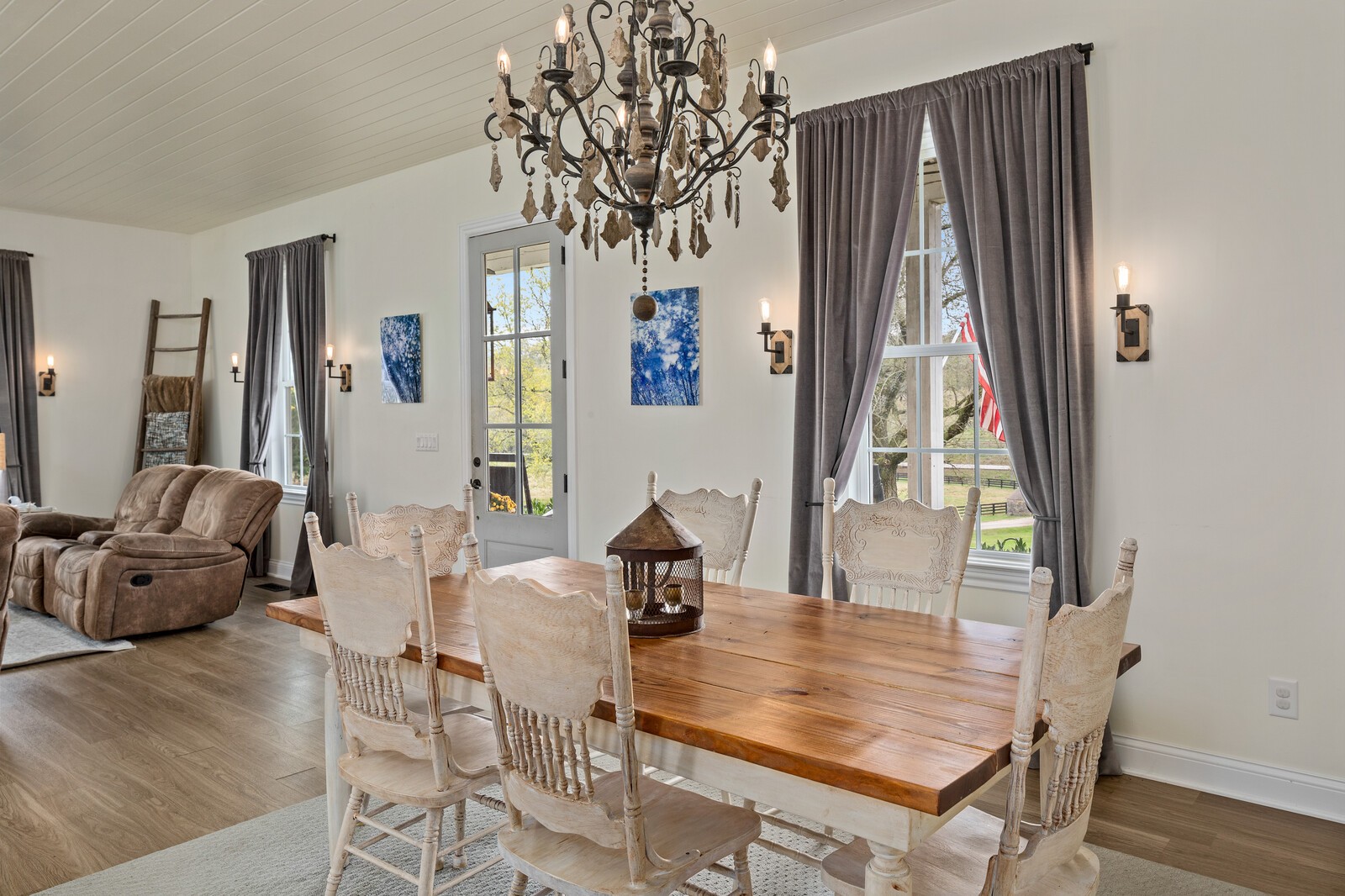 3350 Bailey Road Franklin, TN 37064 - Photo 9 of 37 a dining room with furniture and wooden floor