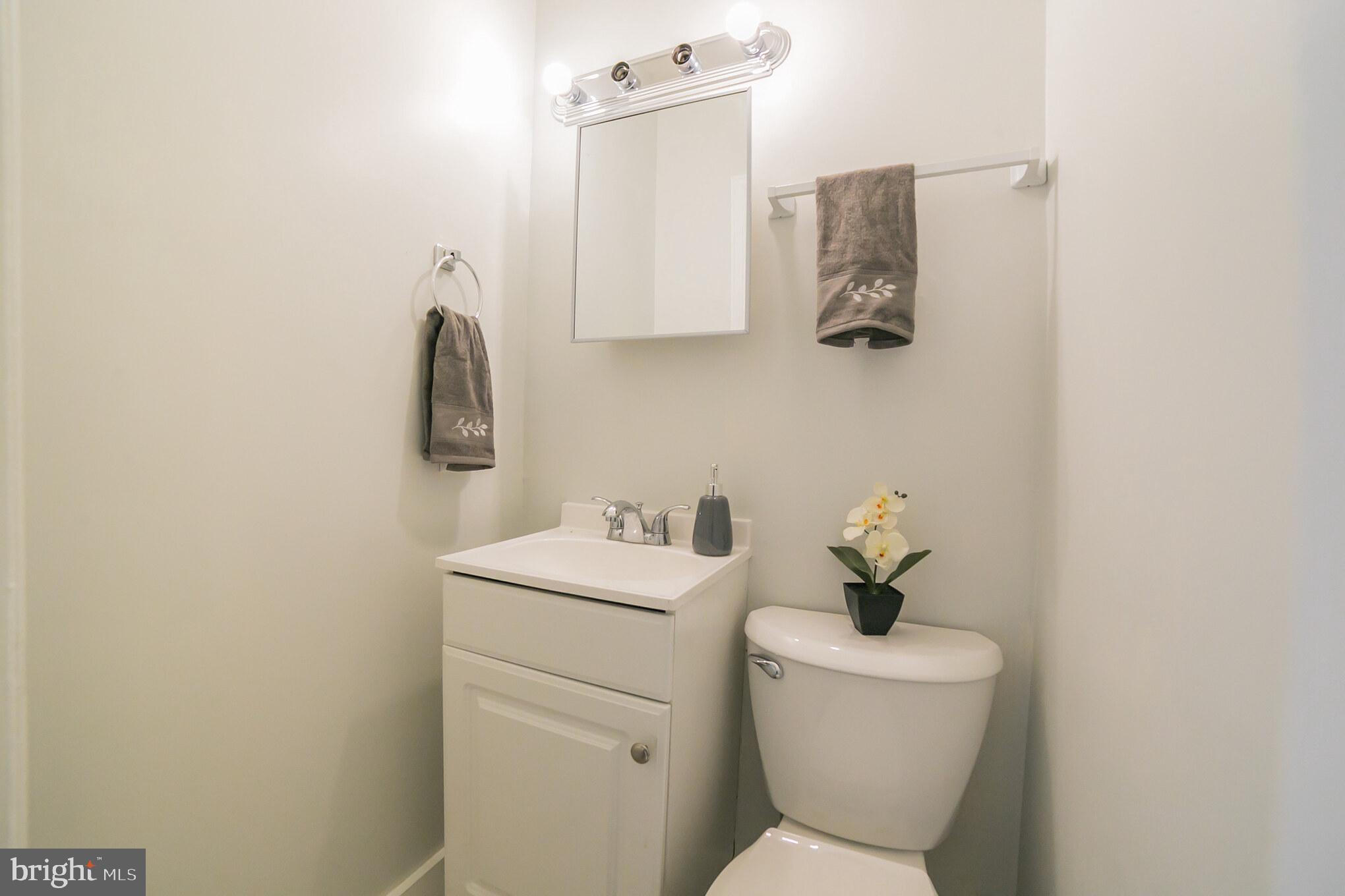 1604 Werner Road Hatfield, PA 19440 - Photo 17 of 30 Powder Room