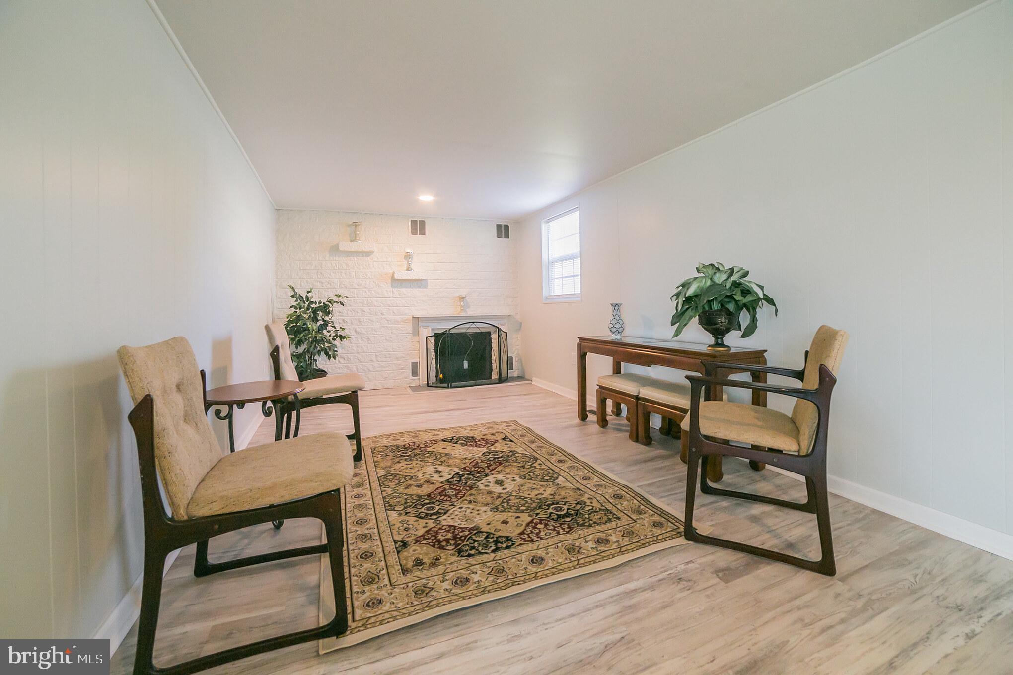 1604 Werner Road Hatfield, PA 19440 - Photo 10 of 30 Family Room