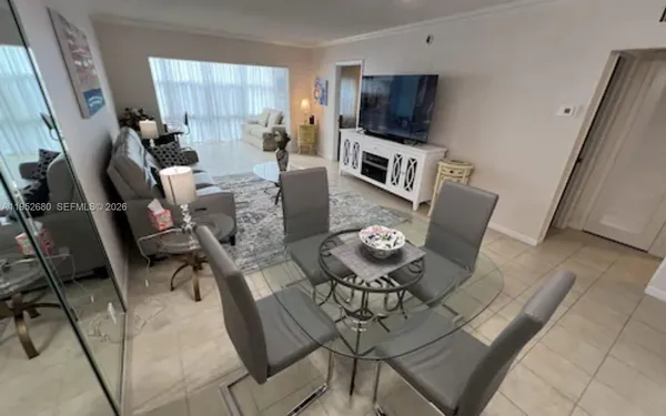 $3,950 | 1501 South Ocean Boulevard, Unit 211, Lauderdale-by-the-Sea, FL 33062