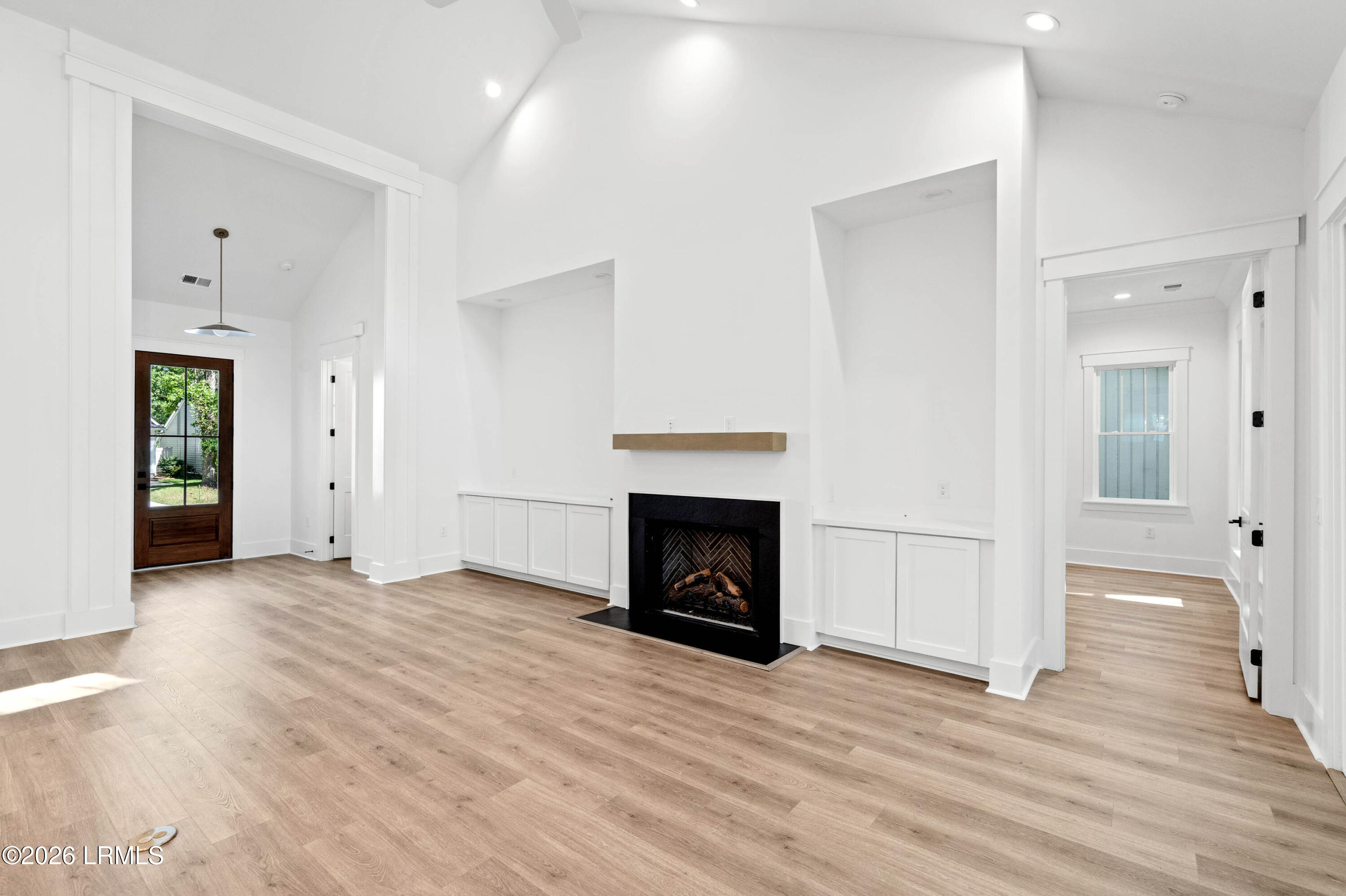670 South Reeve Road St. Helena Island, SC 29920 - Photo 5 of 9 Great Room