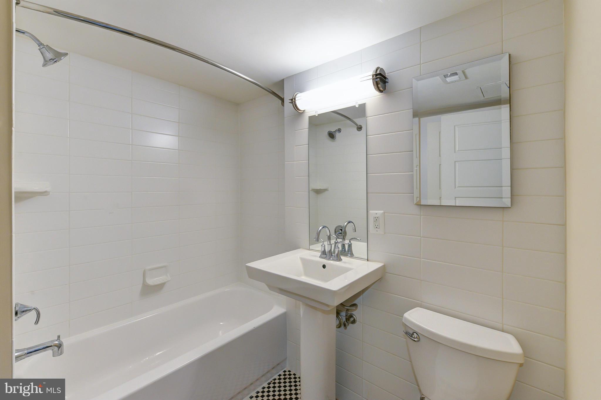 2911 Newark Street Northwest, Unit 23 Washington, DC 20008 - Photo 4 of 13 Bath (Master)