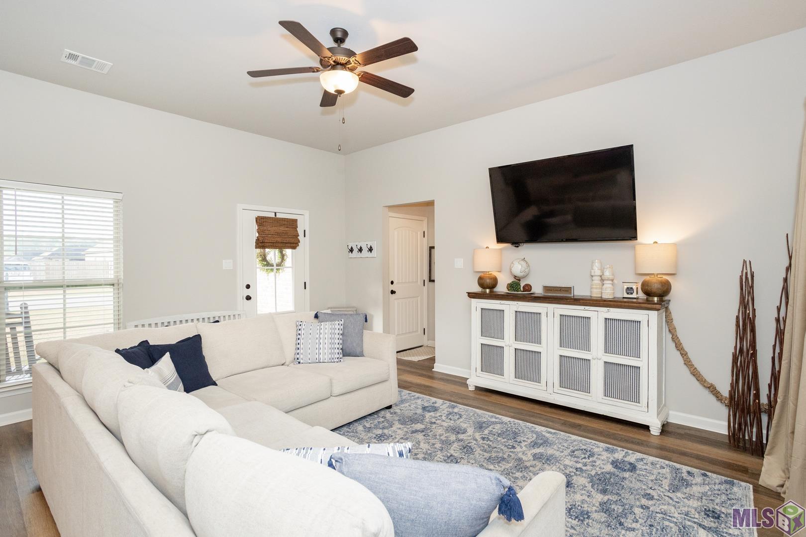 4824 East Sunset Loop Addis, LA 70710 - Photo 4 of 34 Gallery Image 4