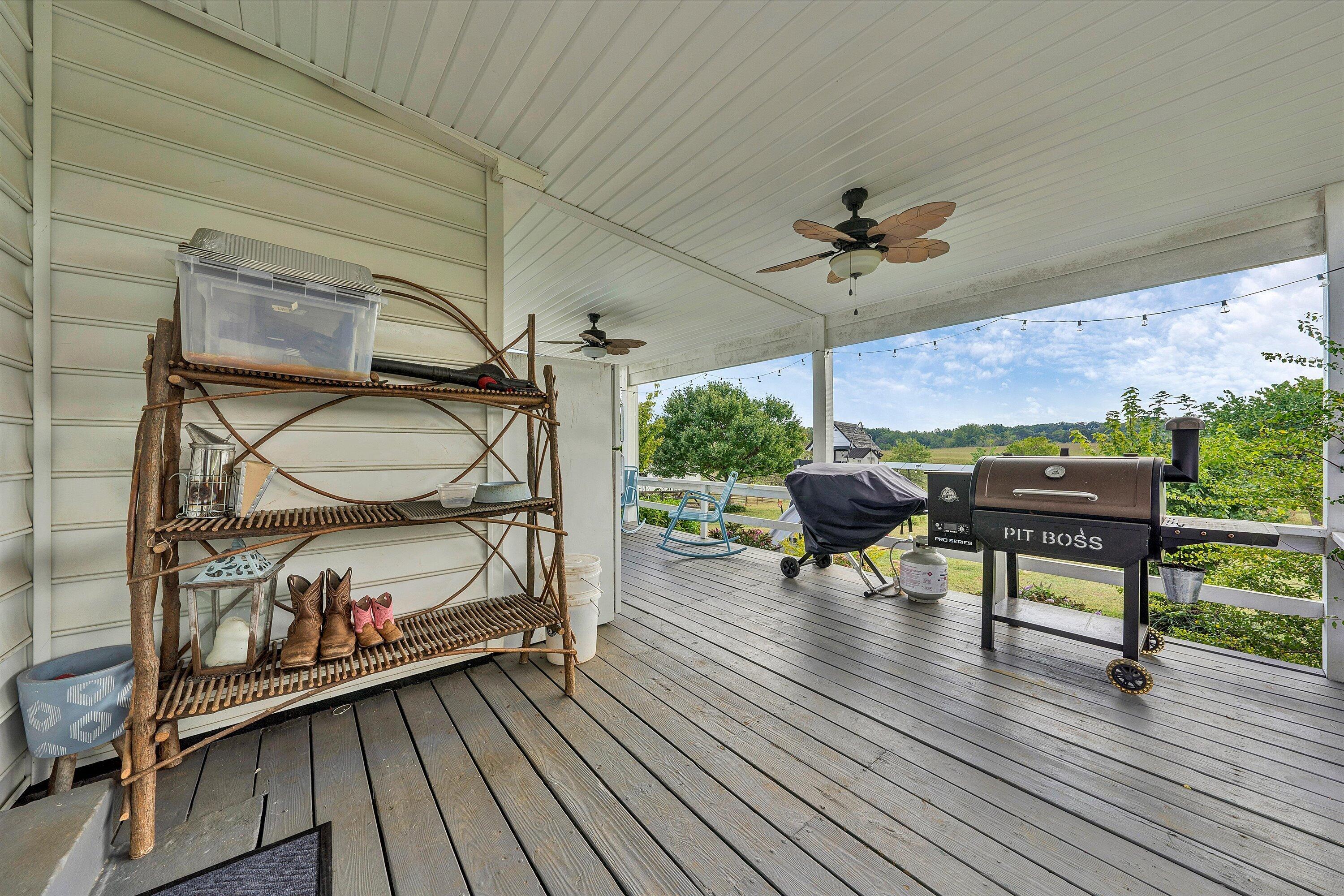 6200 Stewartsville Road Moneta, VA 24121 - Photo 35 of 71 35-DSC04272