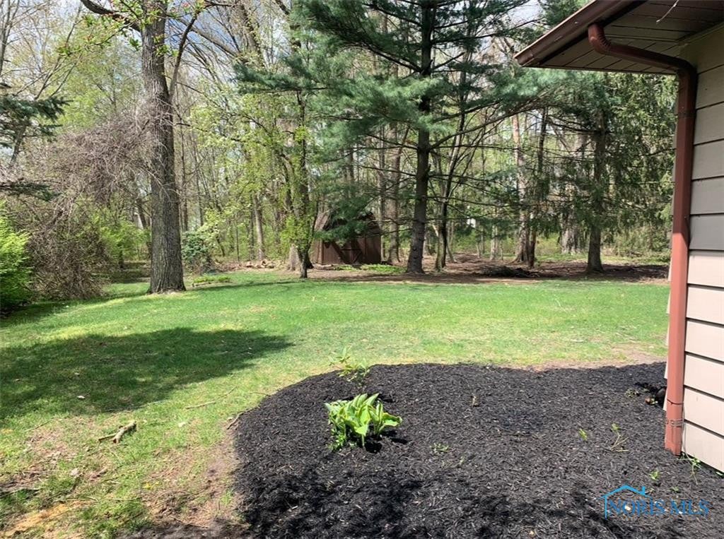 2425 Gradwohl Road Toledo, OH 43617 - Photo 12 of 34 Gallery Image 12